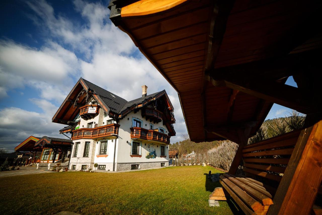 Colț de Austria Hotel Câmpulung Moldovenesc Exterior foto