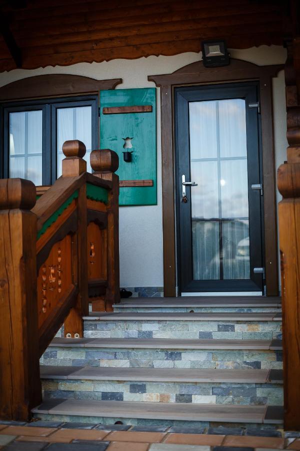 Colț de Austria Hotel Câmpulung Moldovenesc Exterior foto