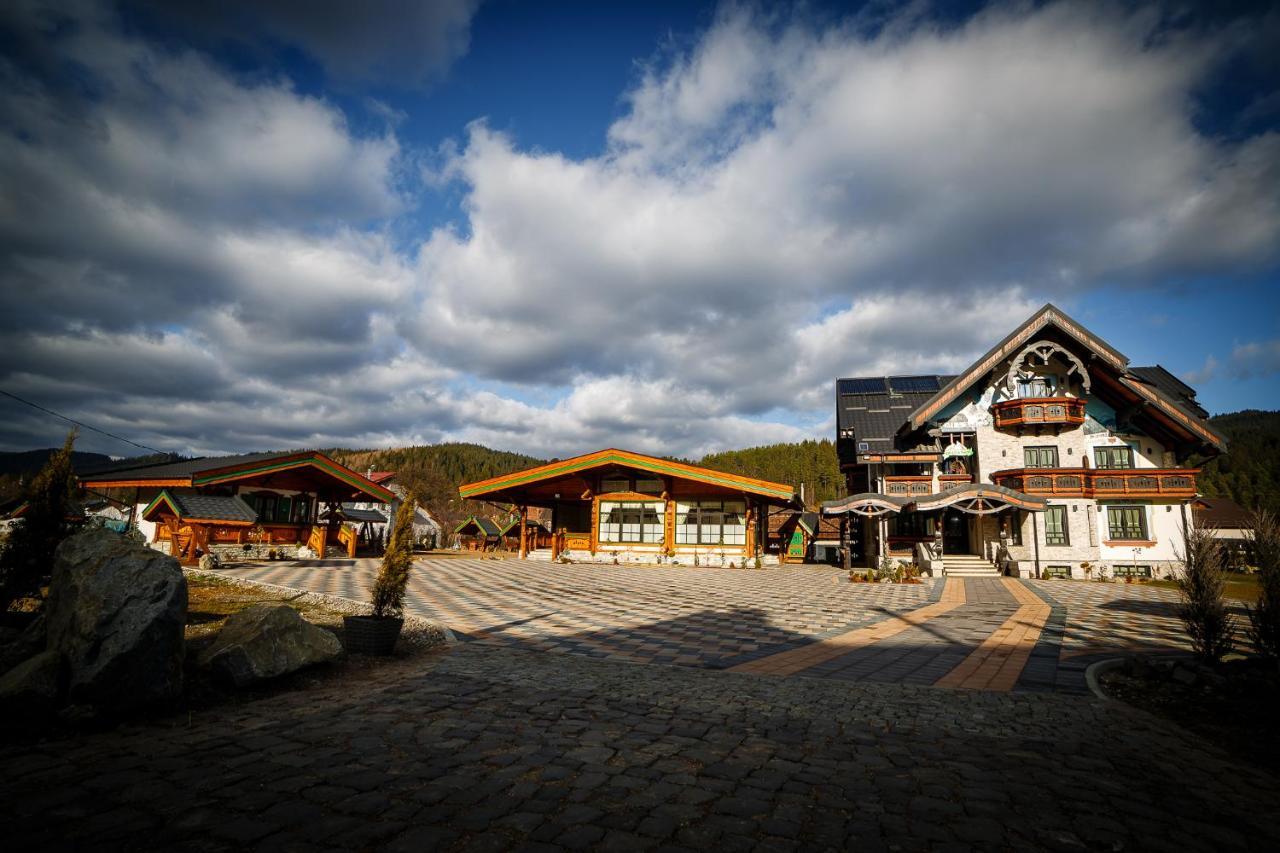 Colț de Austria Hotel Câmpulung Moldovenesc Exterior foto