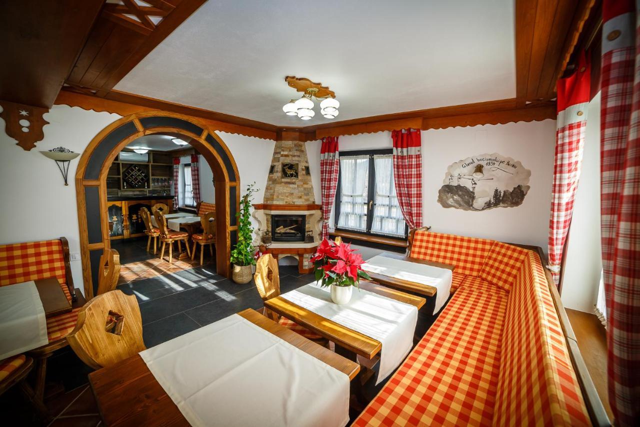 Colț de Austria Hotel Câmpulung Moldovenesc Exterior foto