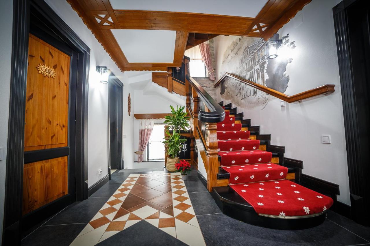 Colț de Austria Hotel Câmpulung Moldovenesc Exterior foto